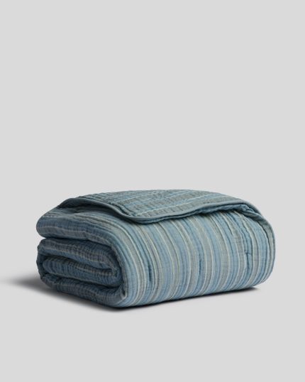 Organic Cloud Cotton Stripe Toddler Quilt (Wave and Horizon)